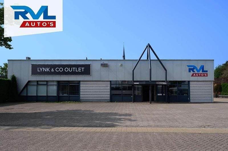 Zwart, metallic lak Gebruikt 2021 Lynk & Co 01 SUV | € 22.945 (Goede deal) - Afbeelding 1/4