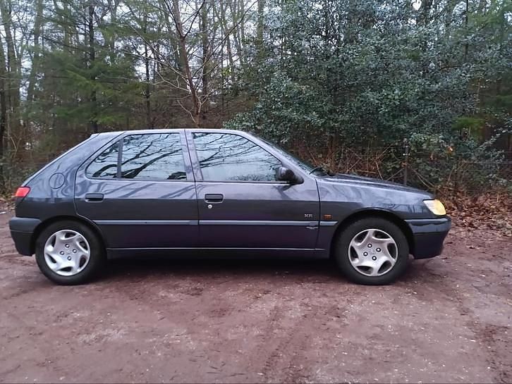 Occasion 1999 Peugeot 306 | € 995 (Eerlijke prijs) - Afbeelding 1/4