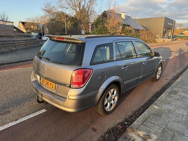 Occasion Opel Astra Edition 125 PK (91 kW) 2006 Grijs Stationwagen