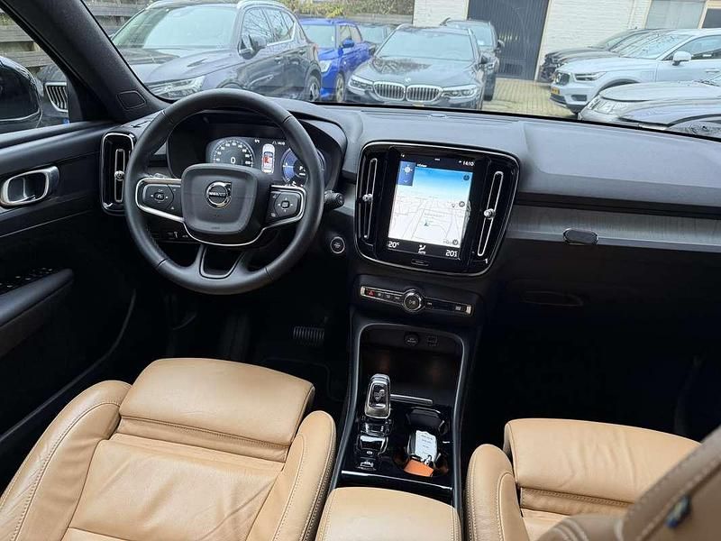 Occasion Volvo XC40 Inscription 179 PK (131 kW) 2022 Zwart SUV