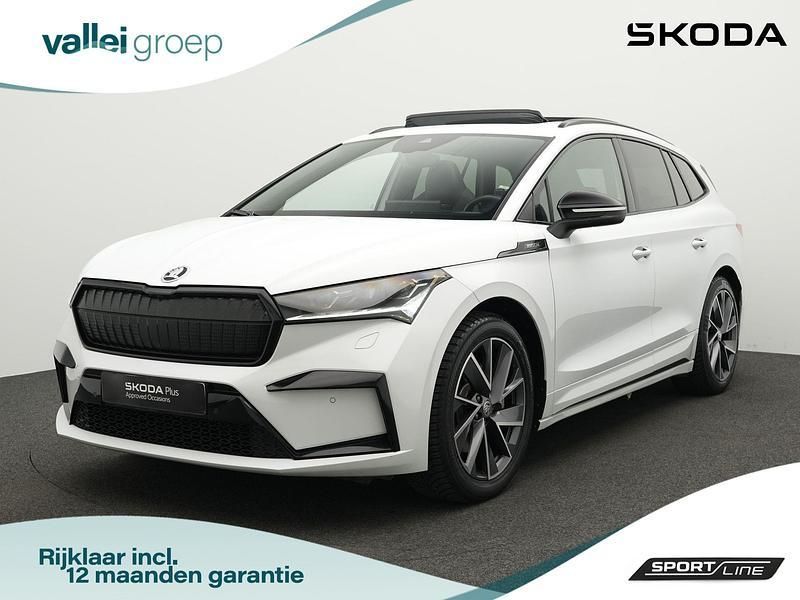 Wit, metallic lak Gebruikt 2022 Skoda Enyaq iV SportLine SUV | € 36.900 (Eerlijke prijs) - Afbeelding 1/4