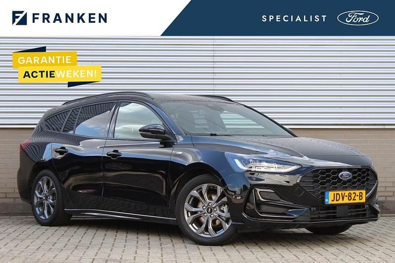 Zwart Gebruikt 2024 Ford Focus ST-Line X Stationwagen | € 30.495 (Eerlijke prijs) - Afbeelding 1/3