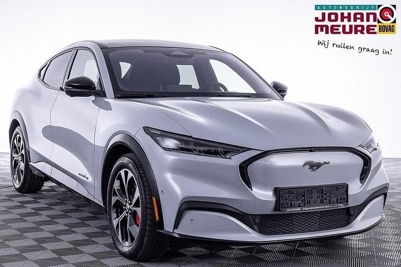 Wit Gebruikt 2022 Ford Mustang Mach-E SUV | € 32.900 (Goede deal) - Afbeelding 1/4