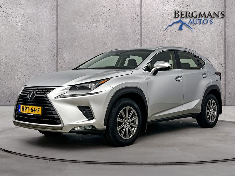 Grijs Gebruikt 2018 Lexus NX300h Business Edition SUV | € 30.900 (Goede deal) - Afbeelding 1/4