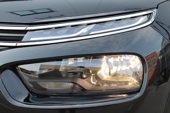 Occasion Citroën C4 Shine 2020 Zwart SUV
