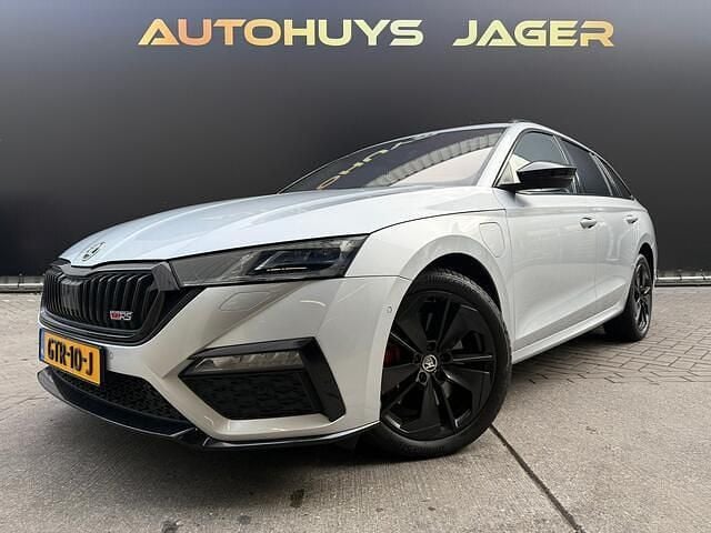 Grijs Gebruikt 2021 Skoda Octavia RS Stationwagen | € 26.950 (Eerlijke prijs) - Afbeelding 1/4