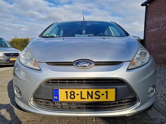 Occasion Ford Fiesta Titanium 82 PK (60 kW) 2010 Grijs Hatchback