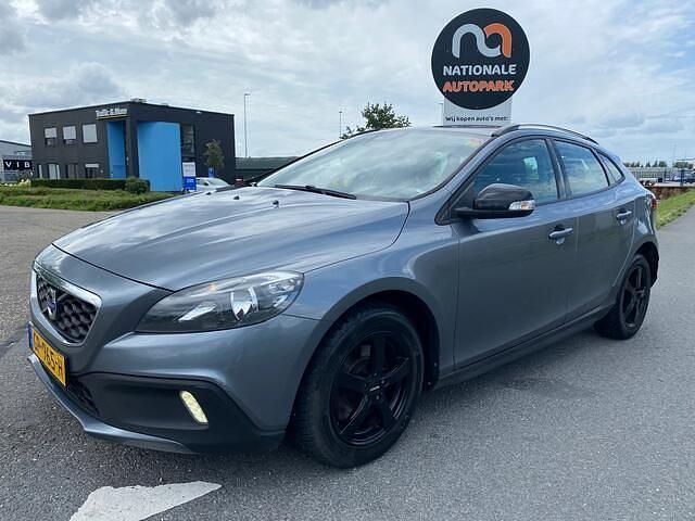 Grijs Occasion 2014 Volvo V40 Momentum Hatchback | € 3.500 (Super prijs) - Afbeelding 1/4
