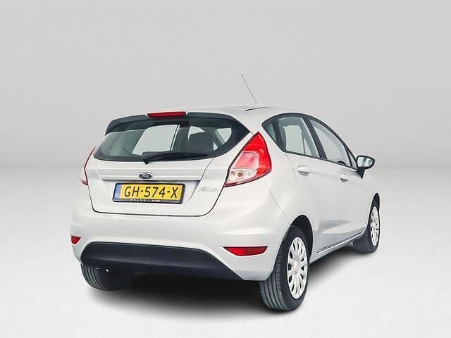 Occasion Ford Fiesta Style 67 PK (49 kW) 2015 Grijs Hatchback