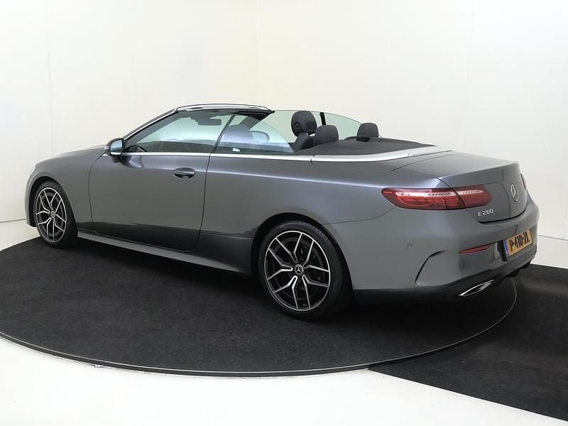 Occasion Mercedes E200 AMG line 197 PK (144 kW) 2021 Grijs Cabriolet