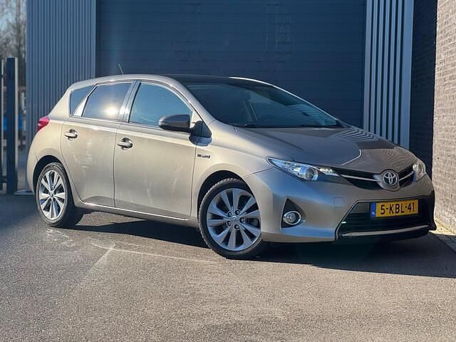 Occasion Toyota Auris 99 PK (72 kW) 2013 Bruin Hatchback