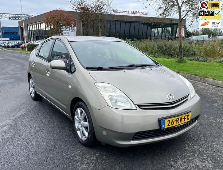 Gebruikt 2005 Toyota Prius | € 4.950 - Afbeelding 1/1