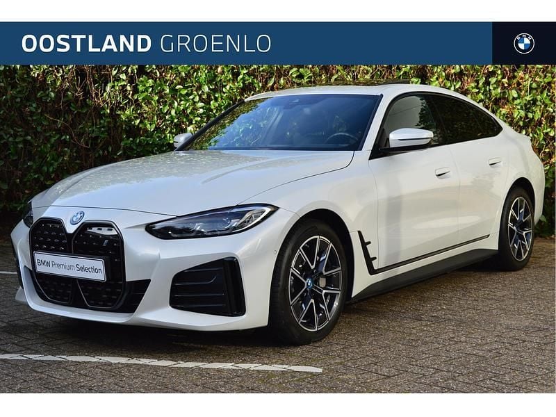 Wit Gebruikt 2024 BMW i4 M Sport Sedan | € 44.950 (Goede deal) - Afbeelding 1/4