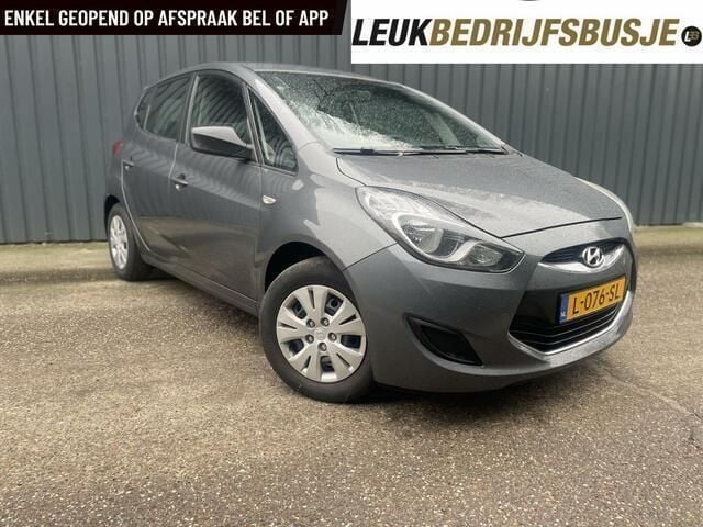 Grijs Gebruikt 2011 Hyundai ix20 MPV | € 4.750 (Super prijs) - Afbeelding 1/4