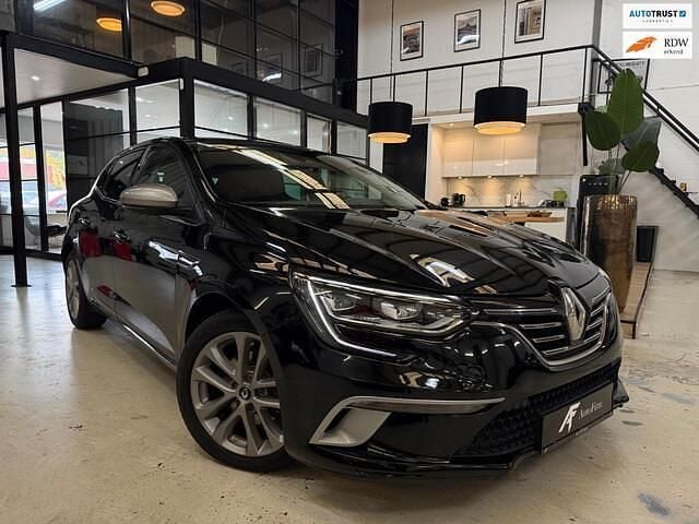 Zwart Gebruikt 2019 Renault Mégane GT Line GT-Line Hatchback | € 16.245 (Eerlijke prijs) - Afbeelding 1/4