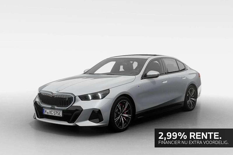 Nieuw BMW i5 Comfort Edition 289 kW (394 PK) 2025 M brooklyn grau Sedan