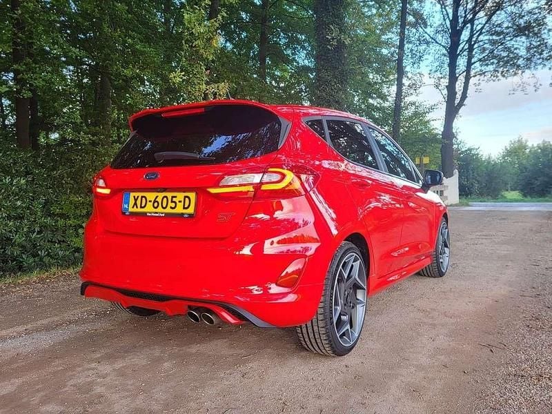 Occasion Ford Fiesta ST 200 PK (147 kW) 2019 Rood Hatchback