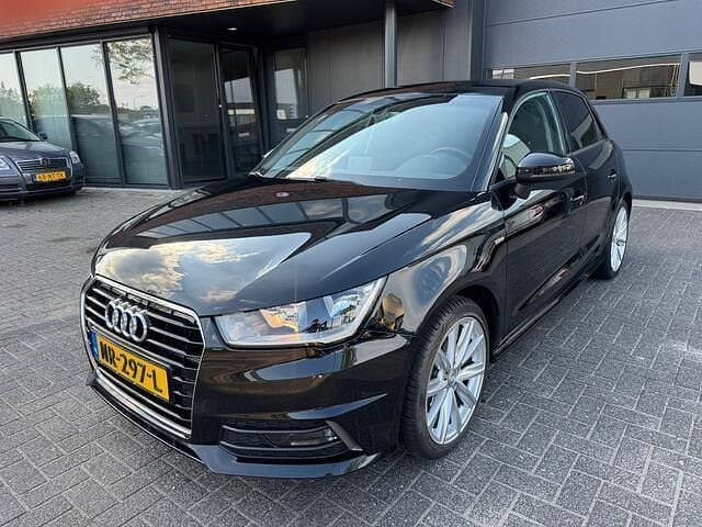 Zwart Gebruikt 2017 Audi A1 Sportback S-Line Hatchback | € 10.895 (Goede deal) - Afbeelding 1/4
