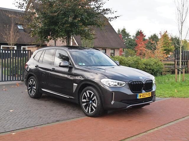 Occasion BMW iX3 Executive 210 kW (286 PK) 2021 Grijs SUV