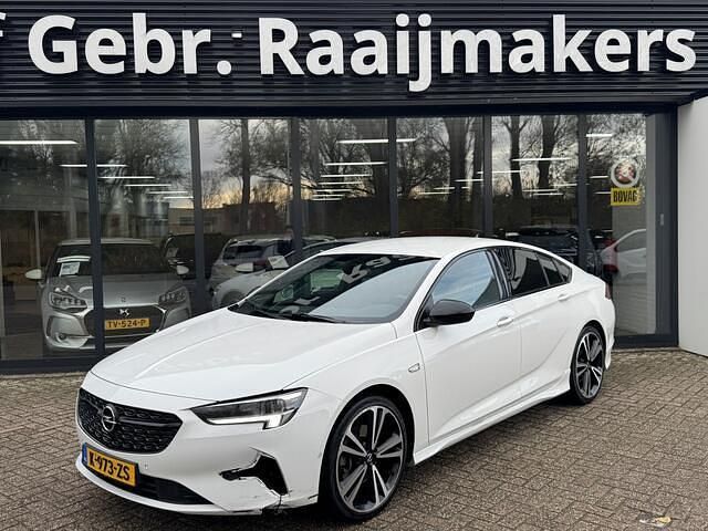 Wit Gebruikt 2021 Opel Insignia GS Line Hatchback | € 9.900 - Afbeelding 1/4
