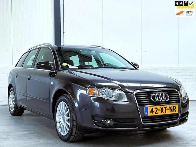 Grijs Gebruikt 2007 Audi A4 Stationwagen | € 2.999 (Eerlijke prijs) - Afbeelding 1/4