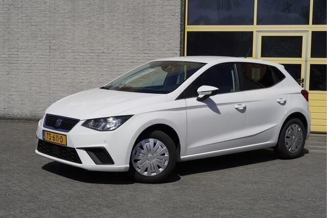 Wit Gebruikt 2018 Seat Ibiza Business Hatchback | € 9.950 (Goede deal) - Afbeelding 1/3