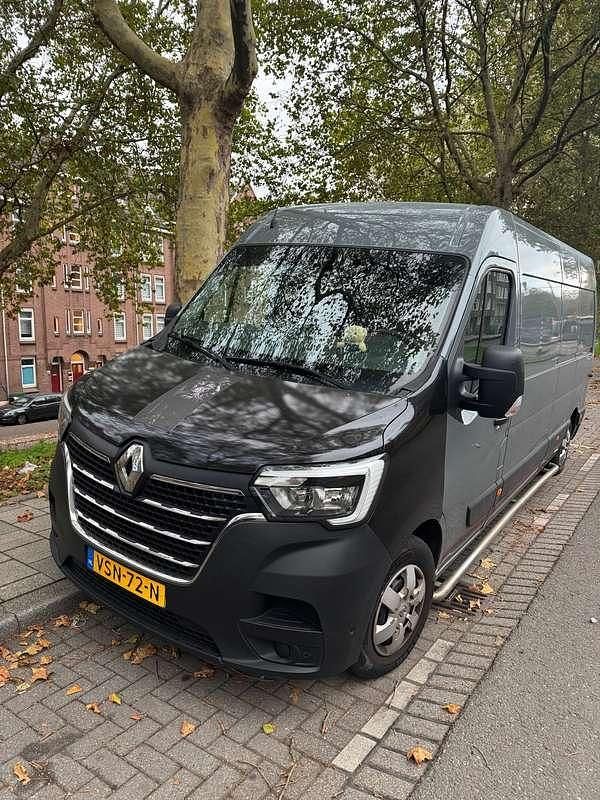 Grijs Gebruikt 2022 Renault Master Van | € 24.000 (Duur) - Afbeelding 1/4
