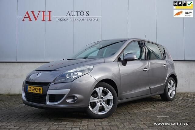 Grijs Gebruikt 2010 Renault Scénic III Dynamique MPV | € 5.750 (Eerlijke prijs) - Afbeelding 1/4