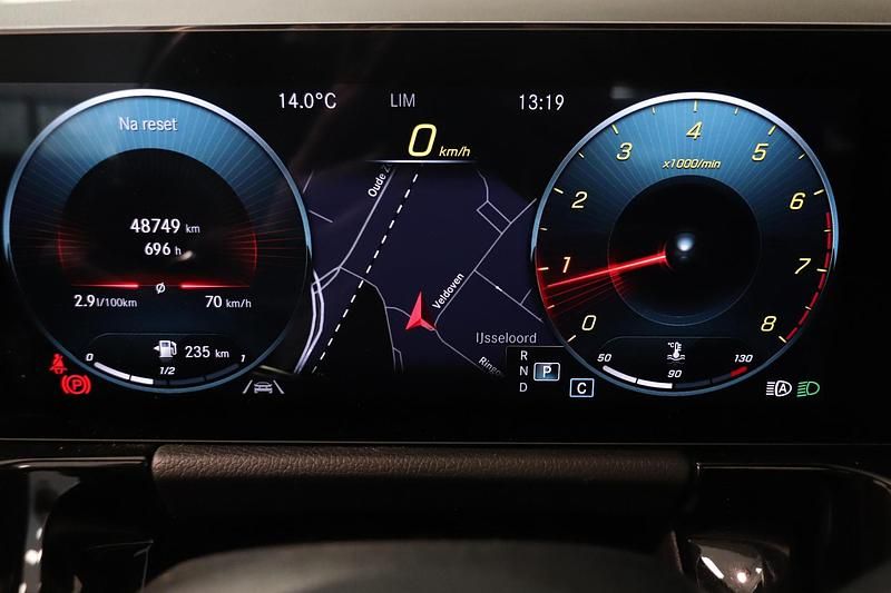 Occasion Mercedes GLA200 Business 2021 Grijs SUV