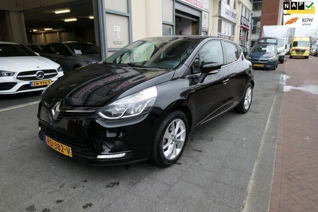 Zwart Gebruikt 2017 Renault Clio IV LIMITED Hatchback | € 6.995 (Goede deal) - Afbeelding 1/4
