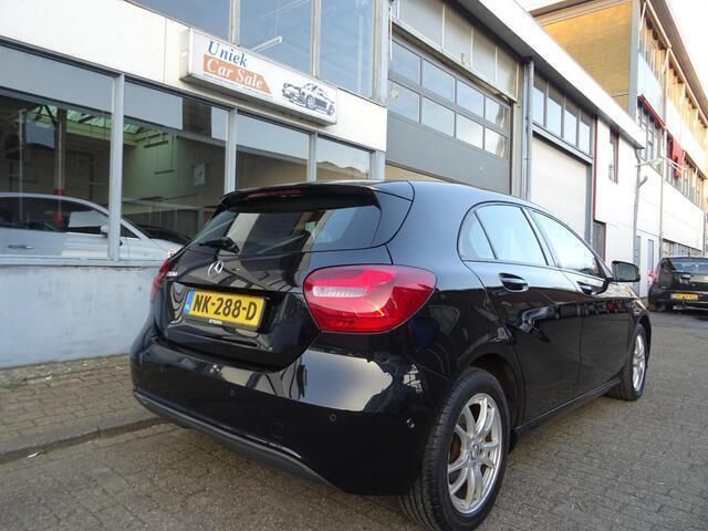 Occasion Mercedes A180 Ambition 122 PK (89 kW) 2017 Zwart Hatchback