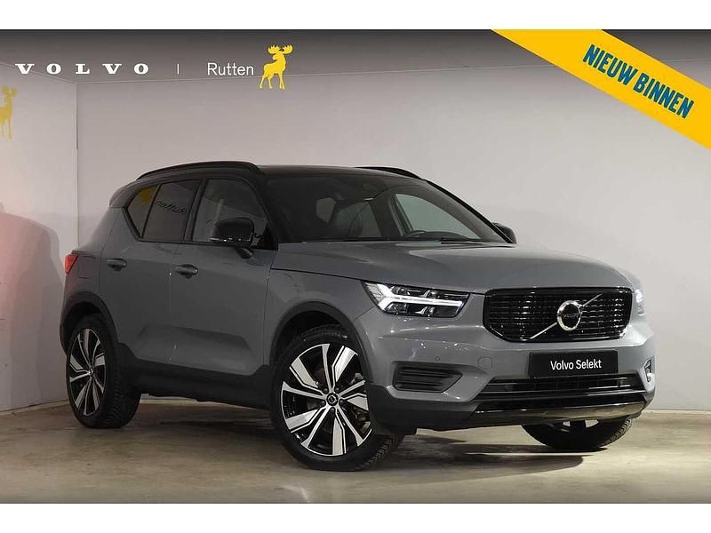 Occasion 2018 Volvo XC40 R-Design SUV | € 32.835 (Duur) - Afbeelding 1/4