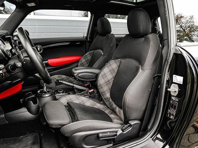 Occasion Mini Cooper Chili 136 PK (100 kW) 2014 Zwart (metallic) Hatchback