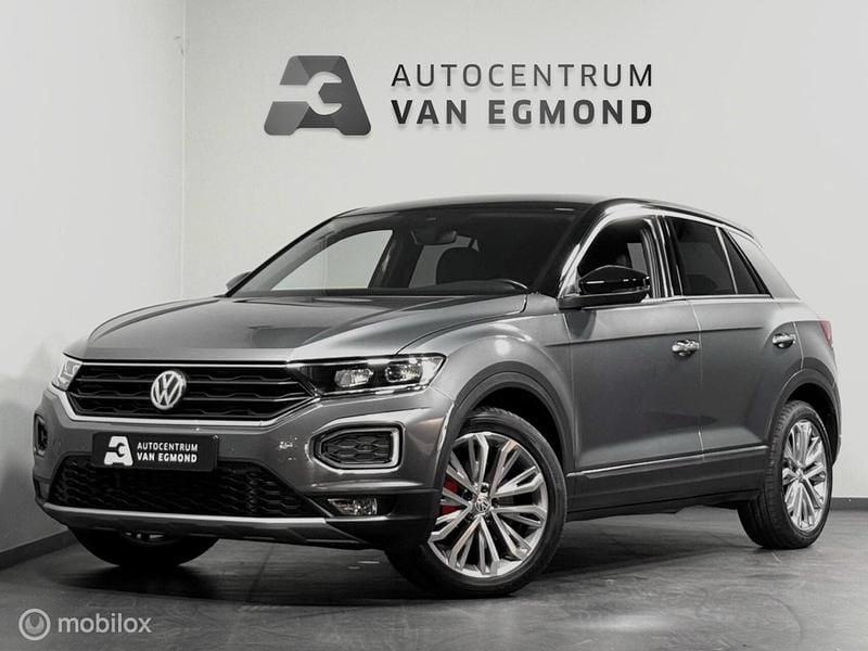 Grijs Gebruikt 2018 VW T-Roc Sport SUV | € 23.999 (Goede deal) - Afbeelding 1/4