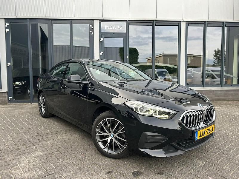 Zwart Gebruikt 2023 BMW 218 Coupé | € 25.350 (Super prijs) - Afbeelding 1/4