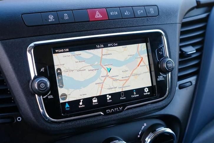 Occasion Iveco Daily 211 PK (155 kW) 2021 Wit Cabriolet