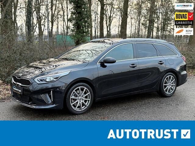 Zwart Occasion 2020 Kia Ceed Sportswagon GT Stationwagen | € 24.950 (Iets duurder) - Afbeelding 1/4
