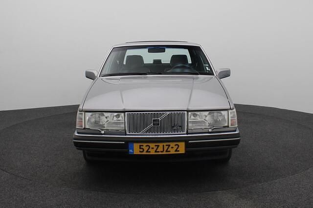 Occasion Volvo 760 147 PK (108 kW) 1990 Grijs Sedan