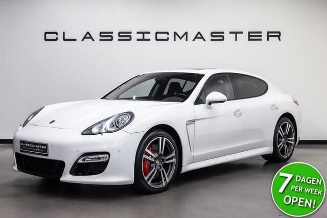 Wit Gebruikt 2010 Porsche Panamera Turbo Sedan | € 52.950 - Afbeelding 1/4