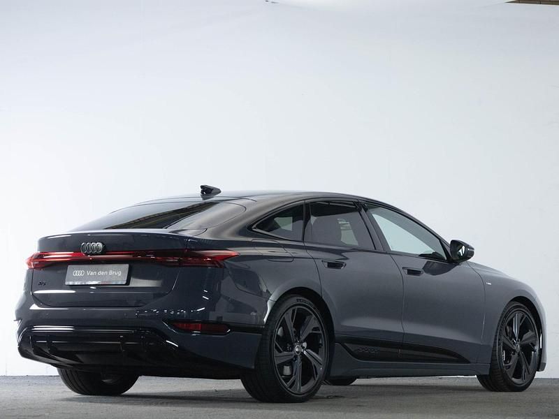 Occasion Audi e-tron Sportback S-Line 210 kW (286 PK) 2025 Grijs SUV