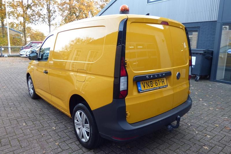 Occasion VW Caddy Trendline 2021 Geel MPV