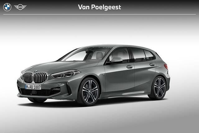 Skyscraper grey metallic (c4w) (grijs metallic) Gebruikt 2023 BMW 118 Executive Hatchback | € 29.900 (Eerlijke prijs) - Afbeelding 1/2