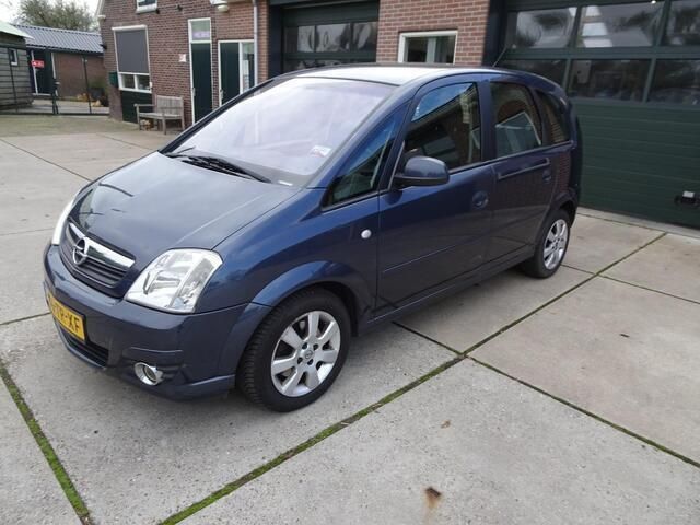 Grijs Occasion 2007 Opel Meriva Cosmo MPV | € 1.250 (Eerlijke prijs) - Afbeelding 1/4