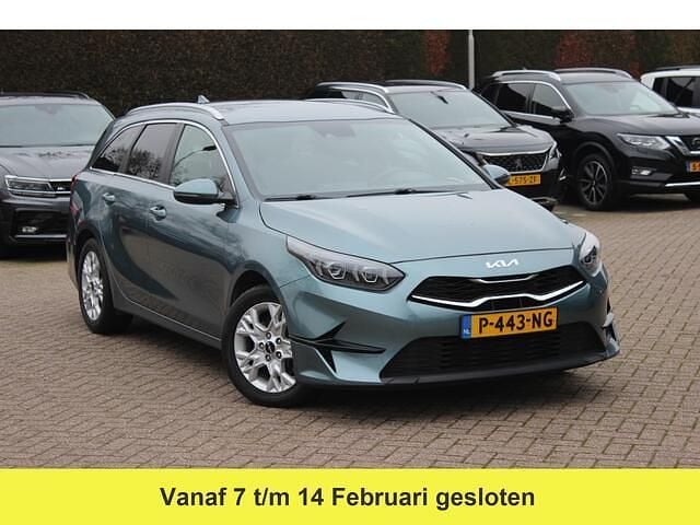 Grijs (metallic) Occasion 2022 Kia Ceed Sportswagon Stationwagen | € 18.999 (Goede deal) - Afbeelding 1/4