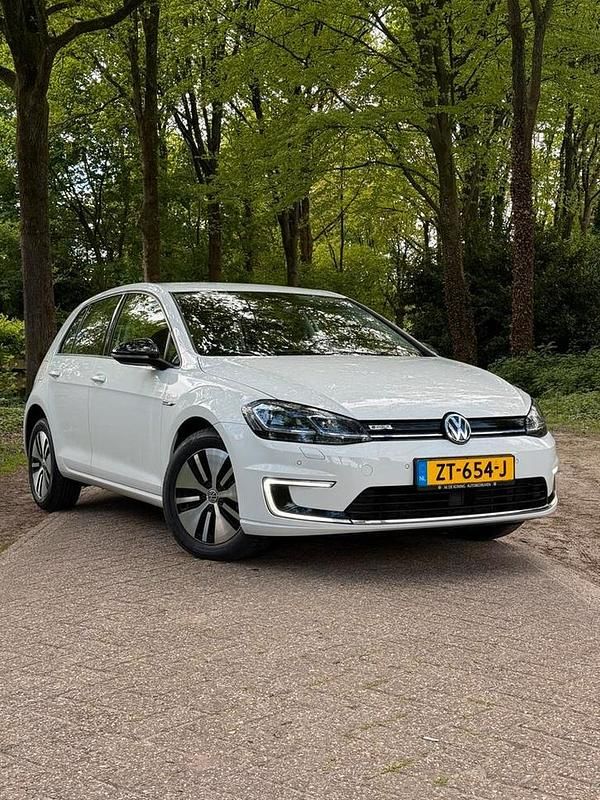 Gebruikt 2019 VW e-Golf Hatchback | € 11.299 (Super prijs) - Afbeelding 1/4