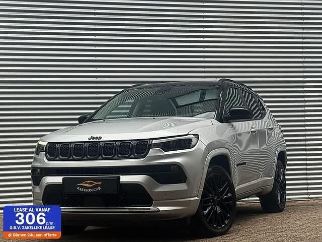 Grijs Occasion 2022 Jeep Compass Limited SUV | € 22.900 (Eerlijke prijs) - Afbeelding 1/4