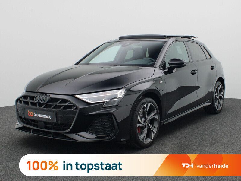Zwart Nieuw 2025 Audi A3 Sportback e-tron Competition Sedan | € 49.900 (Eerlijke prijs) - Afbeelding 1/3