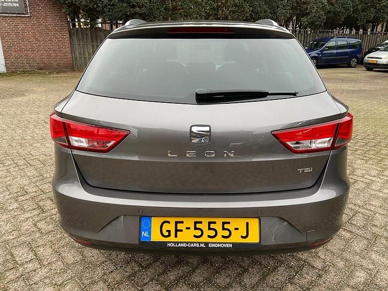 Occasion Seat Leon Style 110 PK (80 kW) 2015 Grijs Stationwagen
