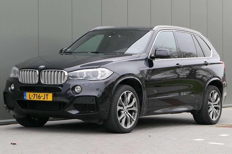 Zwart Occasion 2017 BMW X5 iPerformance SUV | € 25.940 (Goede deal) - Afbeelding 1/4