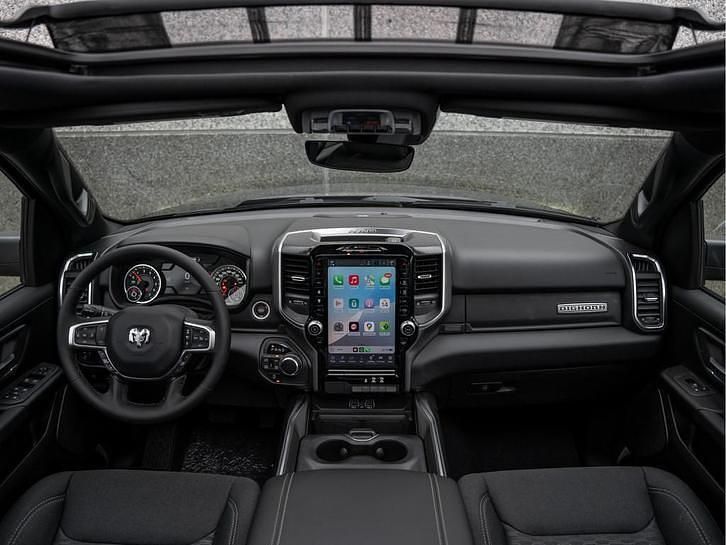 Occasion Dodge Ram 420 PK (308 kW) 2024 Zwart (metallic) Pickup